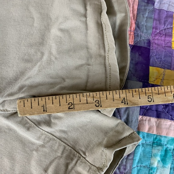 American Eagle Outfitters Women’s size 2 MIDI Stretch shorts - Picture 8 of 8